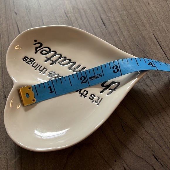 Keepsake heart shaped tray by Thirty one Retro-Made in EUC - Picture 4 of 4